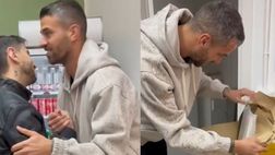 Regalo speciale per Spinazzola sempre più idolo di Napoli: il momento della consegna