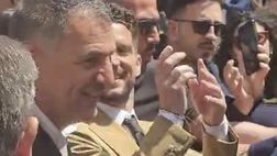 Mertens lascia il Maschio Angioino: folla in delirio per lui!
