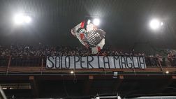 La notte di Genoa-Milan: il coro dell’amore vola alto anche a Marassi
