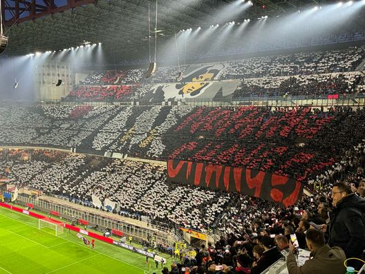 Milan-Inter, le coreografie del derby. La Nord: “Il nostro destino, il vostro incubo”- immagine 3