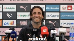 FOTO, Tommaso Augello si presenta in conferenza Palermo FC