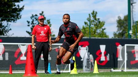 CAIRATE, ITALY - SEPTEMBER 04: Christopher Nkunku of AC Milan in action during an AC Milan Training Session at Milanello on September 04, 2025 in Cairate, Italy. (Photo by Giuseppe Cottini/AC Milan via Getty Images) Bologna