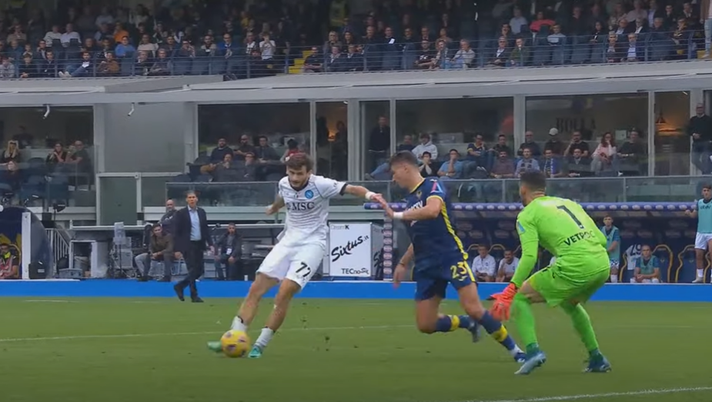VIDEO Verona-Napoli 1-3, Politano e Kvara stendono gli scaligeri: gli highlights - immagine 1