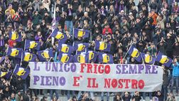 La Fiesole: “Il nostro frigo l’unico pieno”. E poi dedica un coro a Italiano