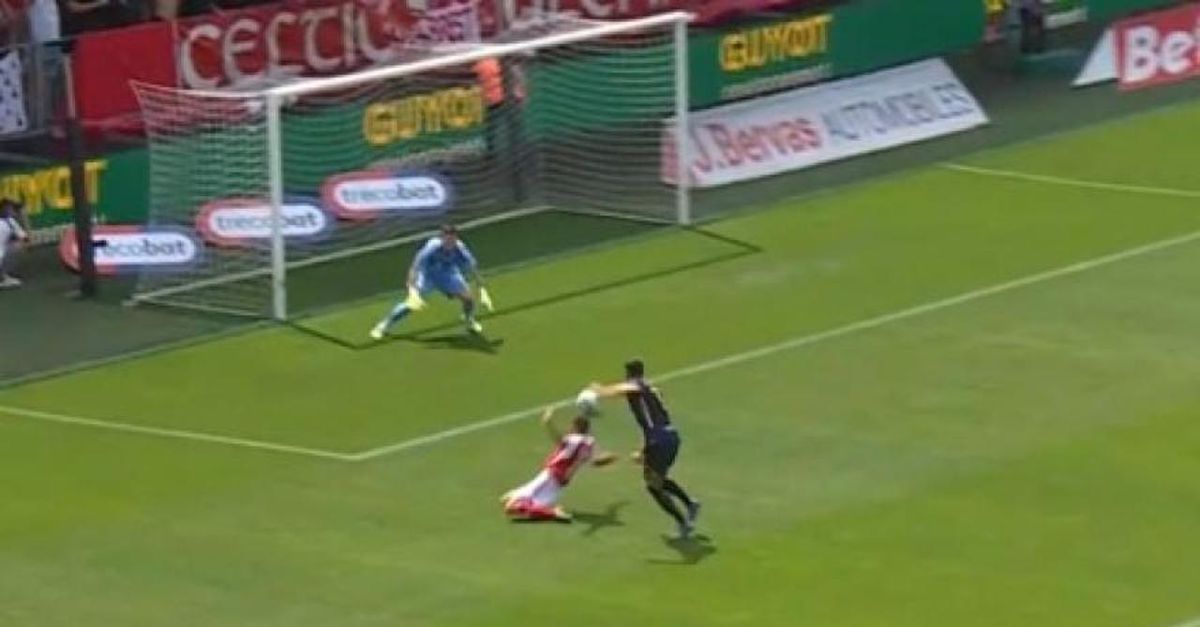 ligue 1 giroud in gol alla prima ma brest lille finisce 3 3 video