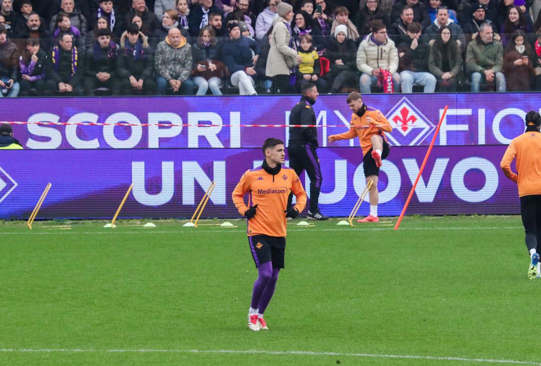 Gallery VN – Allenamento a porte aperte della Fiorentina, le immagini più belle - immagine 117