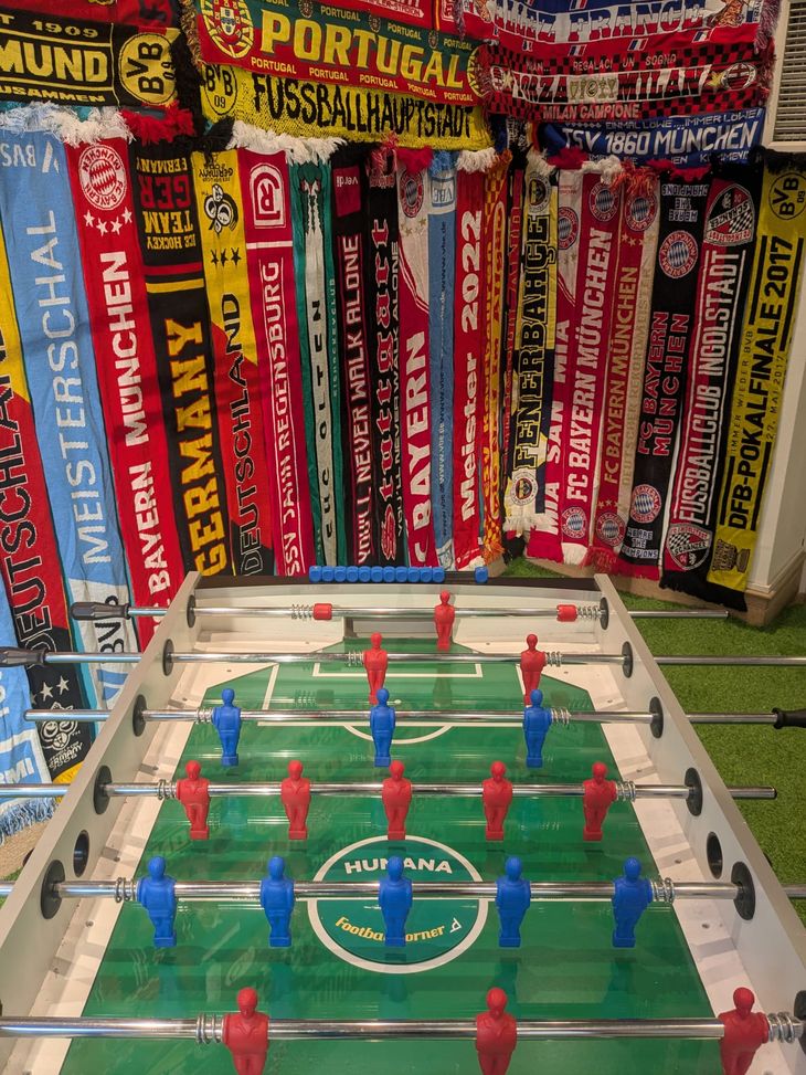 Alla vigilia del derby, apre a Milano Humana Football Corner: ecco di cosa si tratta- immagine 2