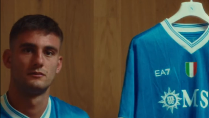 UFFICIALE – Lucca, la decisione sul nuovo numero di maglia con il Napoli IL VIDEO - immagine 1