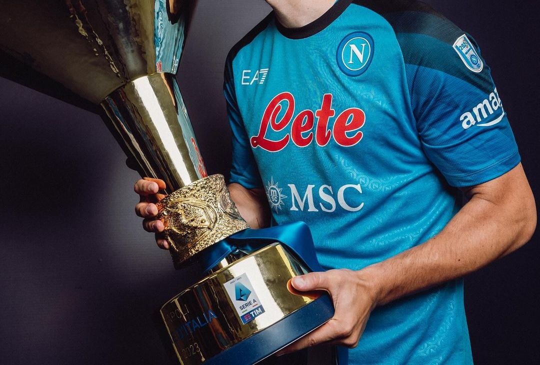 GALLERY Elmas sfoglia il diario degli scatti più belli dei suoi successi azzurri - immagine 9