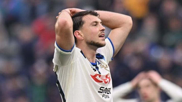 SASSUOLO, ITALY - MARCH 01: Lazar Samardžić of Atalanta BC during the Serie A match between US Sassuolo Calcio and Atalanta BC at Mapei Stadium Citta del Tricolore on March 01, 2026 in Sassuolo, Italy. (Photo by Alessandro Sabattini/Getty Images) I voti di Sassuolo-Atalanta al fanta: disastro Pinamonti! Samardzic e Pasalic flop, super Muric, Hien… - immagine 1