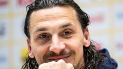 Zlatan Ibrahimovic conforta la diciottenne svedese dopo l’errore dal dischetto