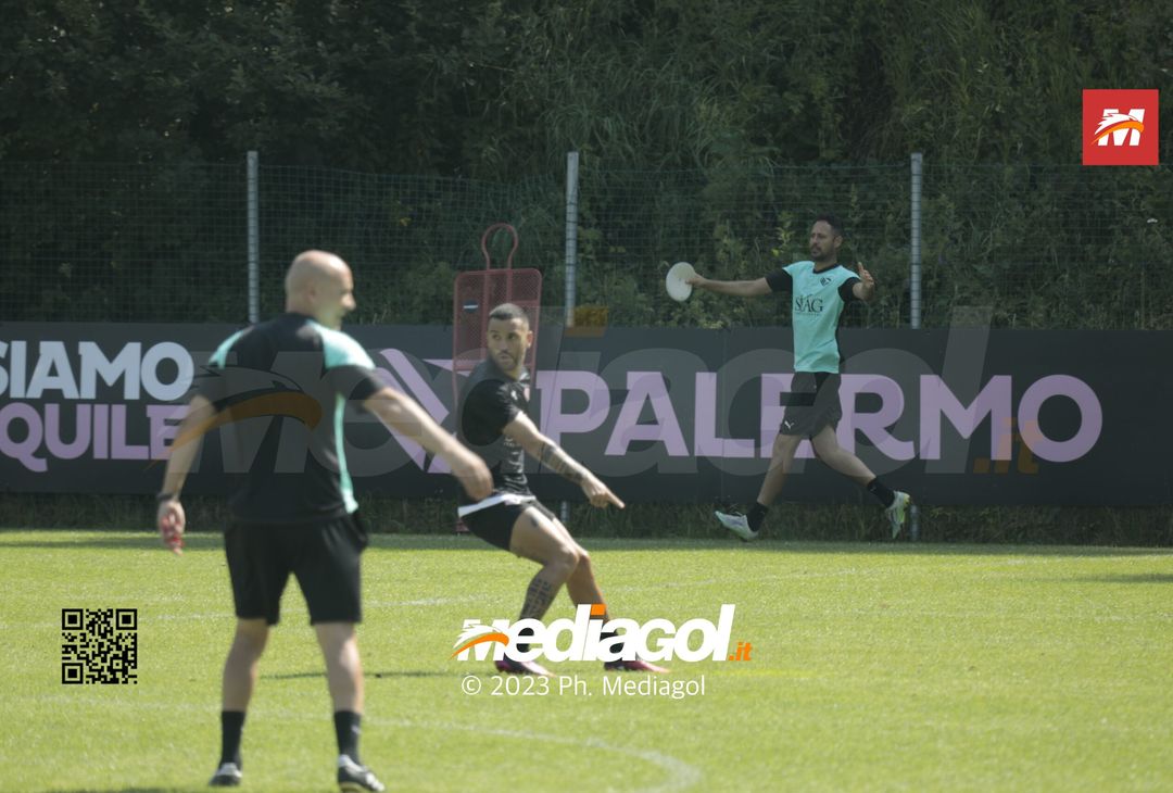 FOTO Ritiro Palermo, i rosanero si allenano a Ronzone: gli scatti più belli (Gallery) - immagine 37