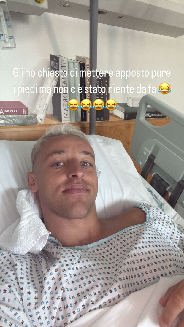 Frattesi operato, la sua ironia: “Gli ho chiesto di rimettere a posto anche i piedi”- immagine 2