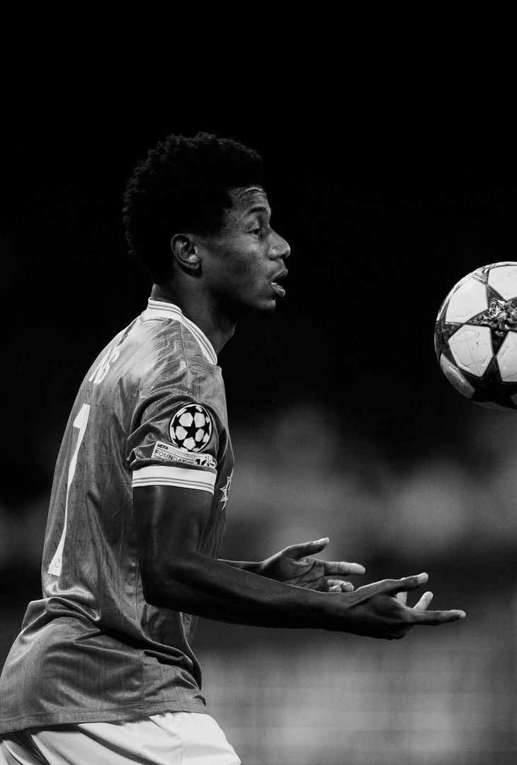 L’arte del movimento in bianco e nero: i suggestivi scatti del match – GALLERY - immagine 13