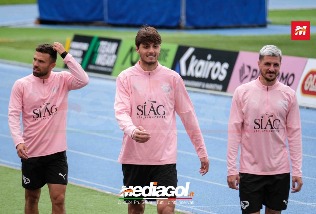 FOTO Ritiro Palermo, gli scatti della seduta mattutina dei rosanero (Gallery) - immagine 34