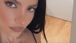 Sarah Kohan, sguardo sexy e fisico spettacolare. L’ex lady Hernandez scatena i social