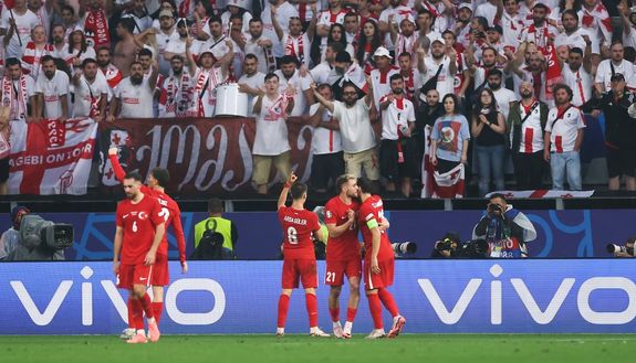 Terim: “Calhanoglu è il migliore nella sua posizione insieme a Rodri”- immagine 2
