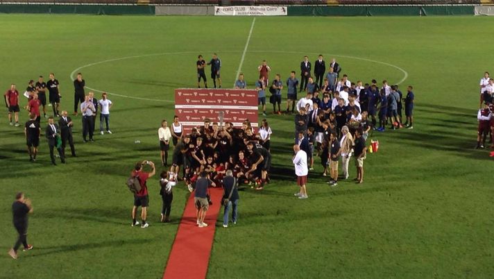 “Mamma Cairo”, il Milan strapazza la Juve. Cairo: “Toro, nel 2017 dammi una gioia!” - immagine 1