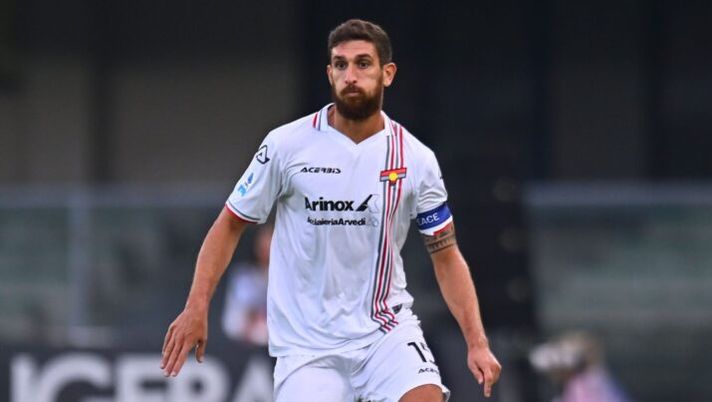 VERONA, ITALY - SEPTEMBER 15: Matteo Bianchetti of US Cremonese during the Serie A match between Hellas Verona FC and US Cremonese at Stadio Marcantonio Bentegodi on September 15, 2025 in Verona, Italy. (Photo by Alessandro Sabattini/Getty Images) Cremonese, cambio di formazione: out Bianchetti per epistassi, gioca Ceccherini - immagine 1