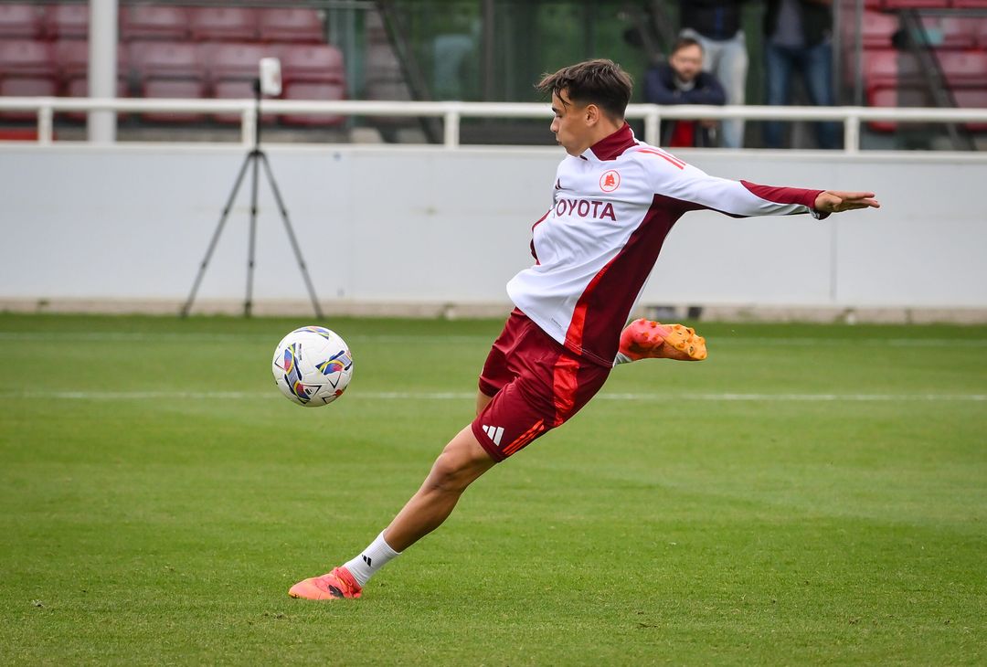 Roma, secondo giorno di allenamento in Inghilterra – FOTO GALLERY - immagine 17