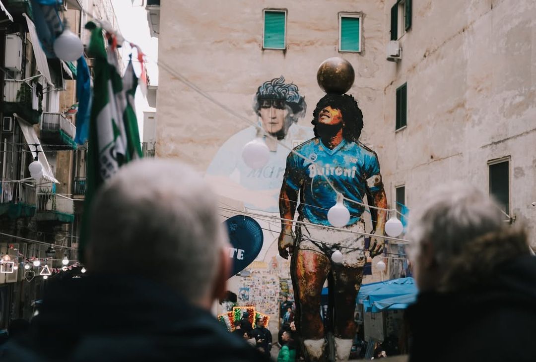 Il Chelsea si gode la bellezza di Napoli: scatti in giro per la città – LA GALLERY- immagine 1