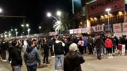 VIDEO Palermo, tifosi contestano dopo il ko con il Catanzaro: “Corini, vattene via”