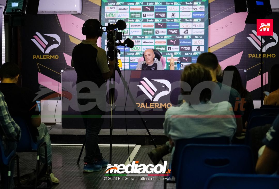 FOTO PALERMO, verso il Lecco: Eugenio Corini in conferenza stampa (GALLERY) - immagine 6