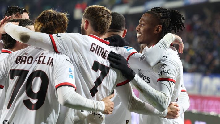EMPOLI, ITALY - FEBRUARY 08: Rafael Leao of AC Milan celebrates with Joao Felix after scoring the goal during the Serie A match between Empoli and AC Milan at Stadio Carlo Castellani on February 08, 2025 in Empoli, Italy. (Photo by Claudio Villa/AC Milan via Getty Images)