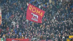 La Sud subito presente, all’Olimpico solo fischi