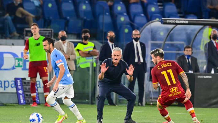 Fenerbahce-Lazio, Mourinho ritrova i biancocelesti: i precedenti nei Derby della Capitale - immagine 1