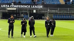 VIDEO VN – Fiorentina, l’arrivo del pullman e la pitch inspection