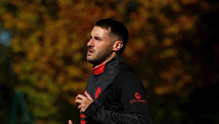 Milan, si punta a ritrovare Giménez per il derby. Anche dal punto di vista psicologico