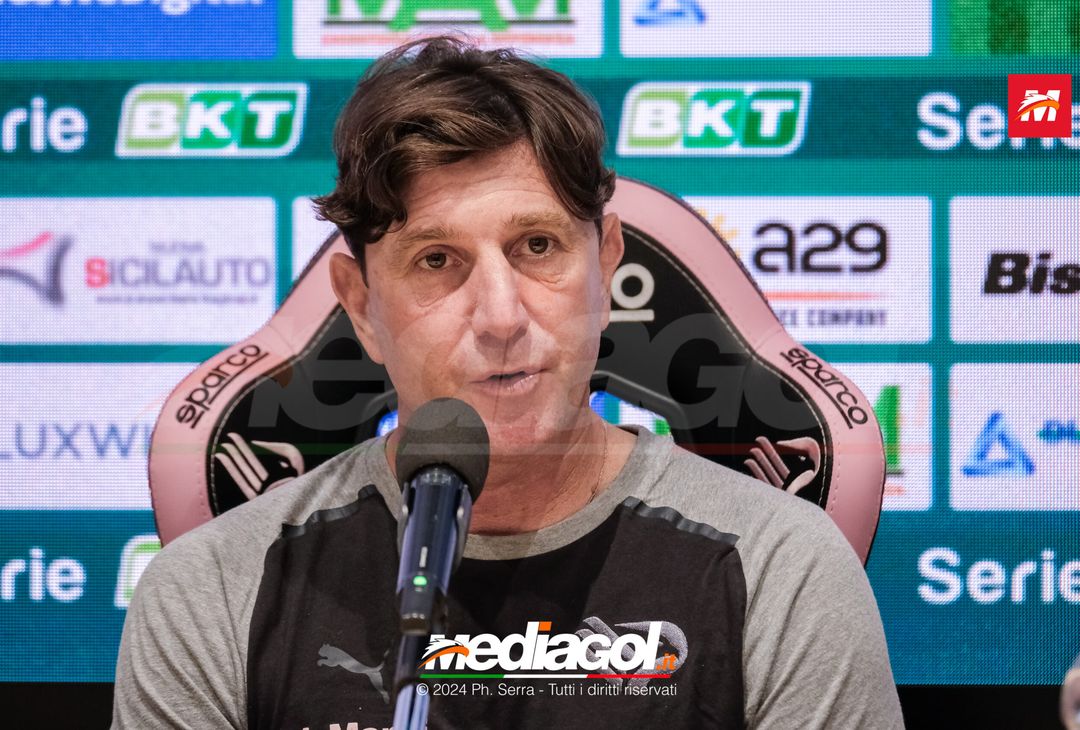 FOTO PALERMO, verso il Venezia: mister Mignani in sala stampa al CFA (GALLERY) - immagine 13