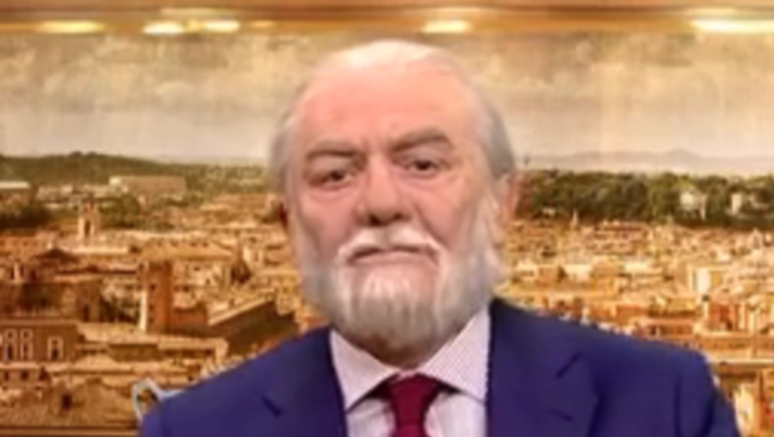 Max Giusti: “Parodia ADL? Ho cambiato look su consiglio di una persona a lui cara” - immagine 1