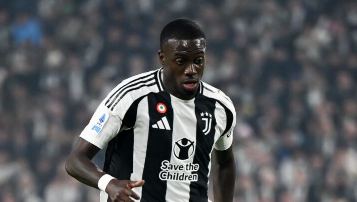 TURIN, ITALY - NOVEMBER 09: Timothy Weah of Juventus during the Serie A match between Juventus and Torino at Juventus Stadium on November 09, 2024 in Turin, Italy. (Photo by Daniele Badolato - Juventus FC/Juventus FC via Getty Images) Juve, addio di Weah sempre più vicino: ecco chi lo vuole. Anche altri quattro in uscita - immagine 1