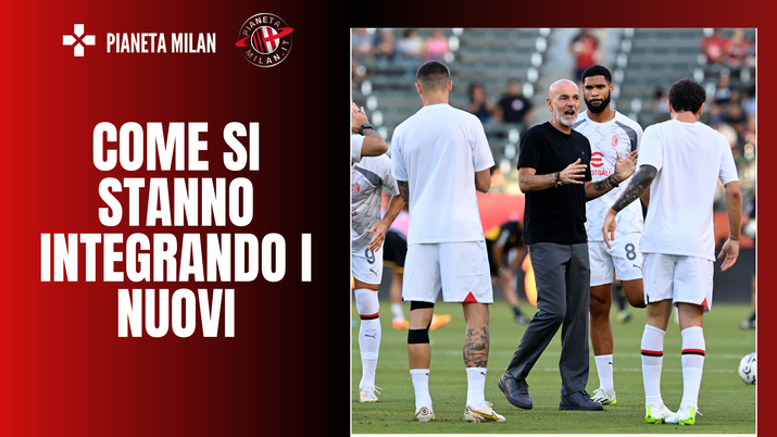 CARSON, CALIFORNIA - JULY 27: AC Milan Head Coach Stefano Pioli looks on prior to the Pre-Season Friendly match between Juventus and AC Milan at Dignity Health Sports Park on July 27, 2023 in Carson, California. (Photo by Claudio Villa/AC Milan via Getty Images) | AC Milan News Stefano Pioli AC Milan riscaldamento pre-match