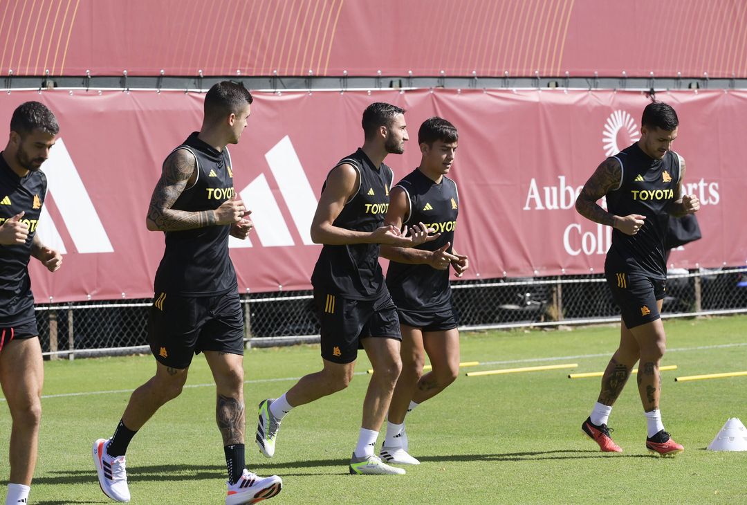 Roma, l’allenamento a due giorni dal Genoa – FOTO GALLERY - immagine 2