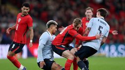 Caos in Inghilterra-Uruguay, Ugarte prende due gialli e non viene espulso: cosa è successo