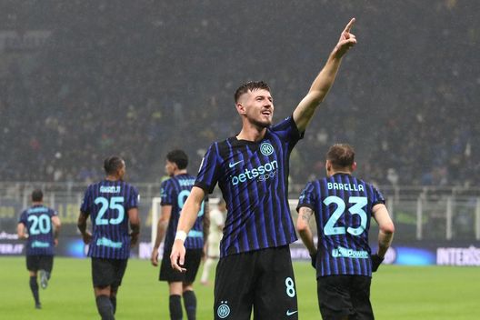 Sucic, che battesimo del gol. La Gazzetta: “Una rete alla Zidane. Non è nata una stella, ma…”- immagine 2