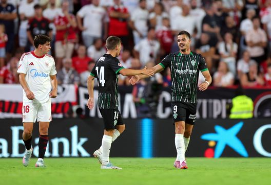 Elche, inizio straordinario ne LaLiga: 13 punti, quarto posto e zero sconfitte - immagine 1