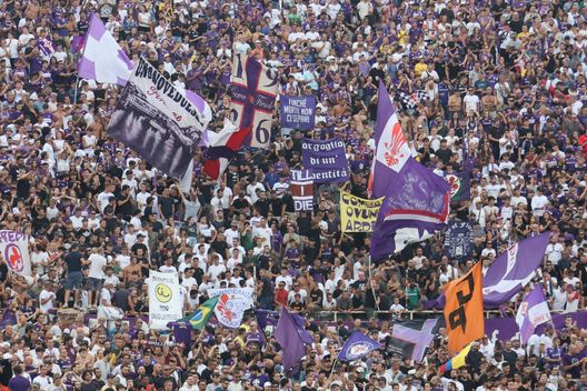 GERMOGLI PH: 27 AGOSTO FIRENZE STADIO ARTEMIO FRANCHI FIORENTINA VS LECCE NELLA FOTO TIFOSI Franchi pieno per l’Atalanta? La Fiorentina ci prova, tutte le promozioni attive- immagine 2