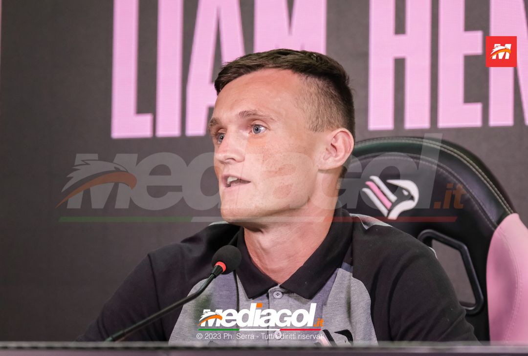 FOTO PALERMO, Liam Henderson presentato in conferenza stampa (GALLERY) - immagine 5