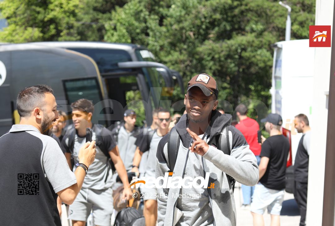 FOTO Palermo, l’arrivo della squadra di Corini in ritiro (GALLERY) - immagine 39