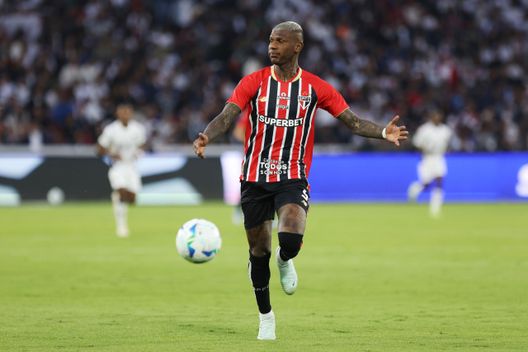 Giallo in Brasile, sparito il difensore Arboleda. All. S.Paolo: “È stato convocato, ma…” - immagine 1