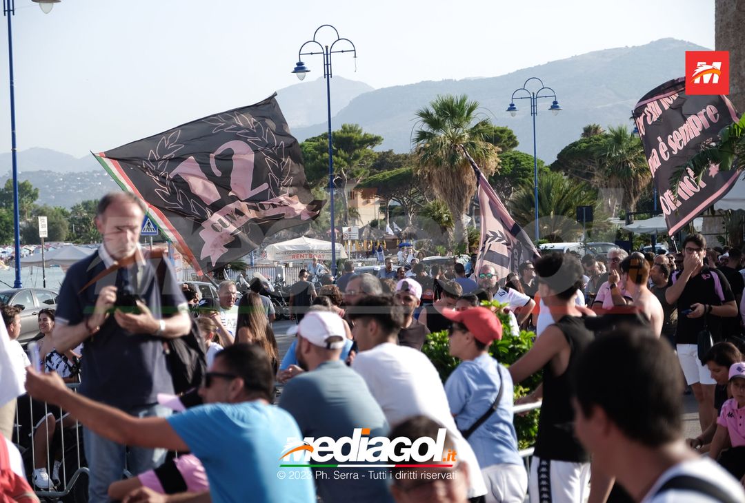 FOTO PALERMO: presentazione maglia Puma 2023/2024 a Mondello (GALLERY) - immagine 7