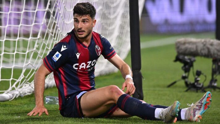 BOLOGNA, ITALY - APRIL 30: Riccardo Orsolini of Bologna FC during the Serie A match between Bologna FC and Juventus at Stadio Renato Dall'Ara on April 30, 2023 in Bologna, Italy. (Photo by Alessandro Sabattini/Getty Images) Bologna, Orsolini lavora ancora a parte: le ultime sulle sue condizioni - immagine 1