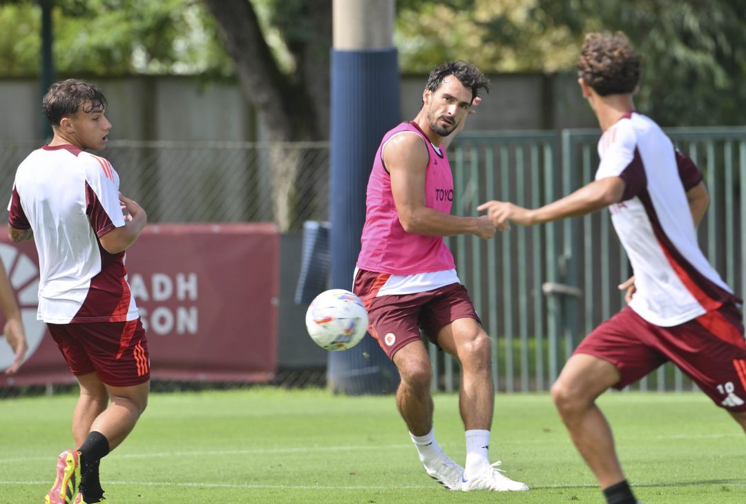 Roma, allenamento a Trigoria senza i nazionali – FOTO GALLERY - immagine 16