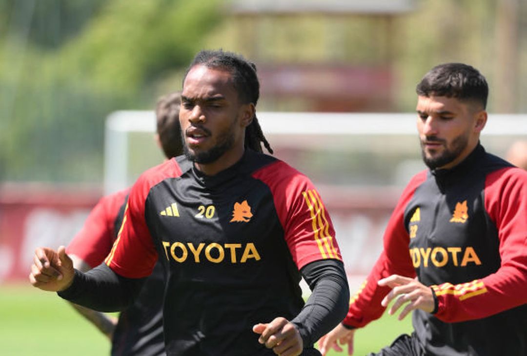 Roma, la rifinitura prima della trasferta di Napoli – FOTO GALLERY - immagine 11