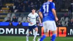 Inter, Bastoni ancora nel mirino: a Como fischiato come a Lecce. E anche nel derby…