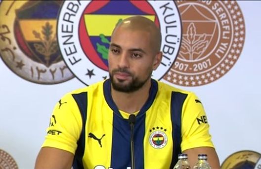 Amrabat e il sogno turco: “Ha rifiutato quattro offerte per il Fenerbahce”- immagine 2